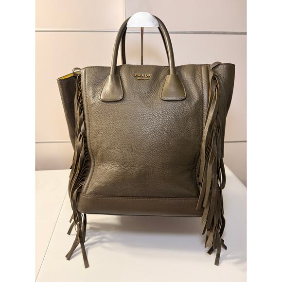 Prada Handbags - Luxurious Prada Cuir Double Olive-Taupe Leather Tote